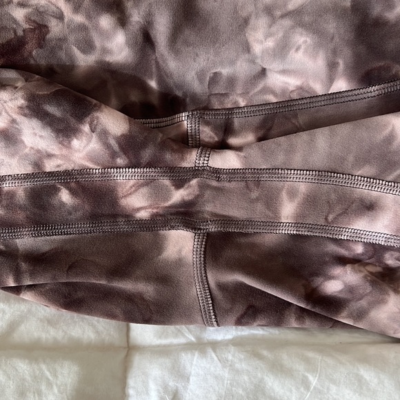 Lululemon Align HR Pant 25” - Picture 6 of 8